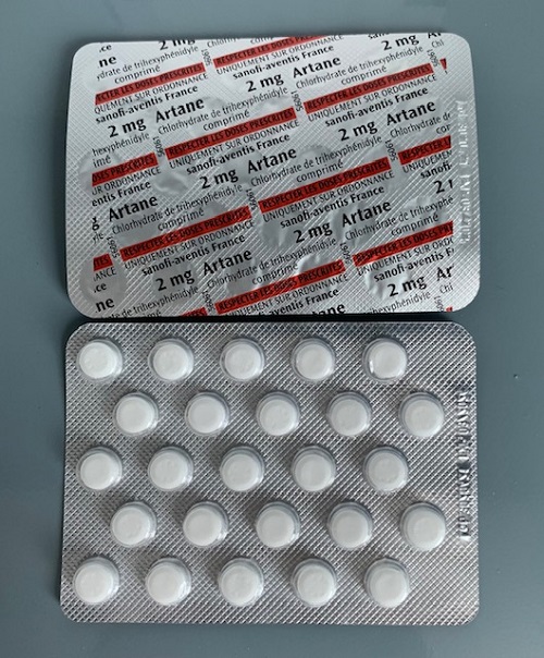 Artane 2mg hộp 50 viên 